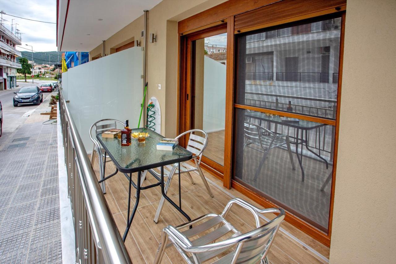 Apartamento Rent House Anemos Nea Iraklitsa Exterior foto
